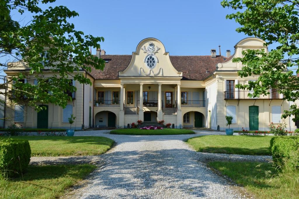 Château de Mathod.jpg