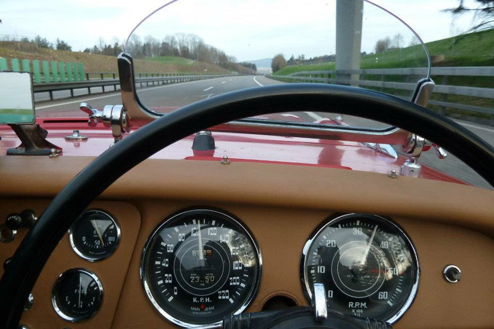 Triumph TR2 Cockpit